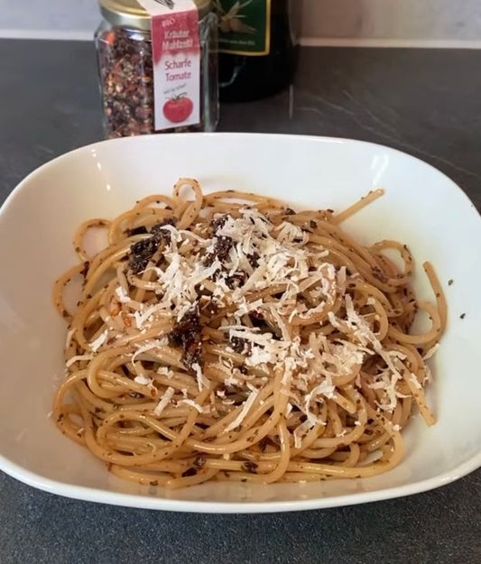 würzige Tomatenpasta